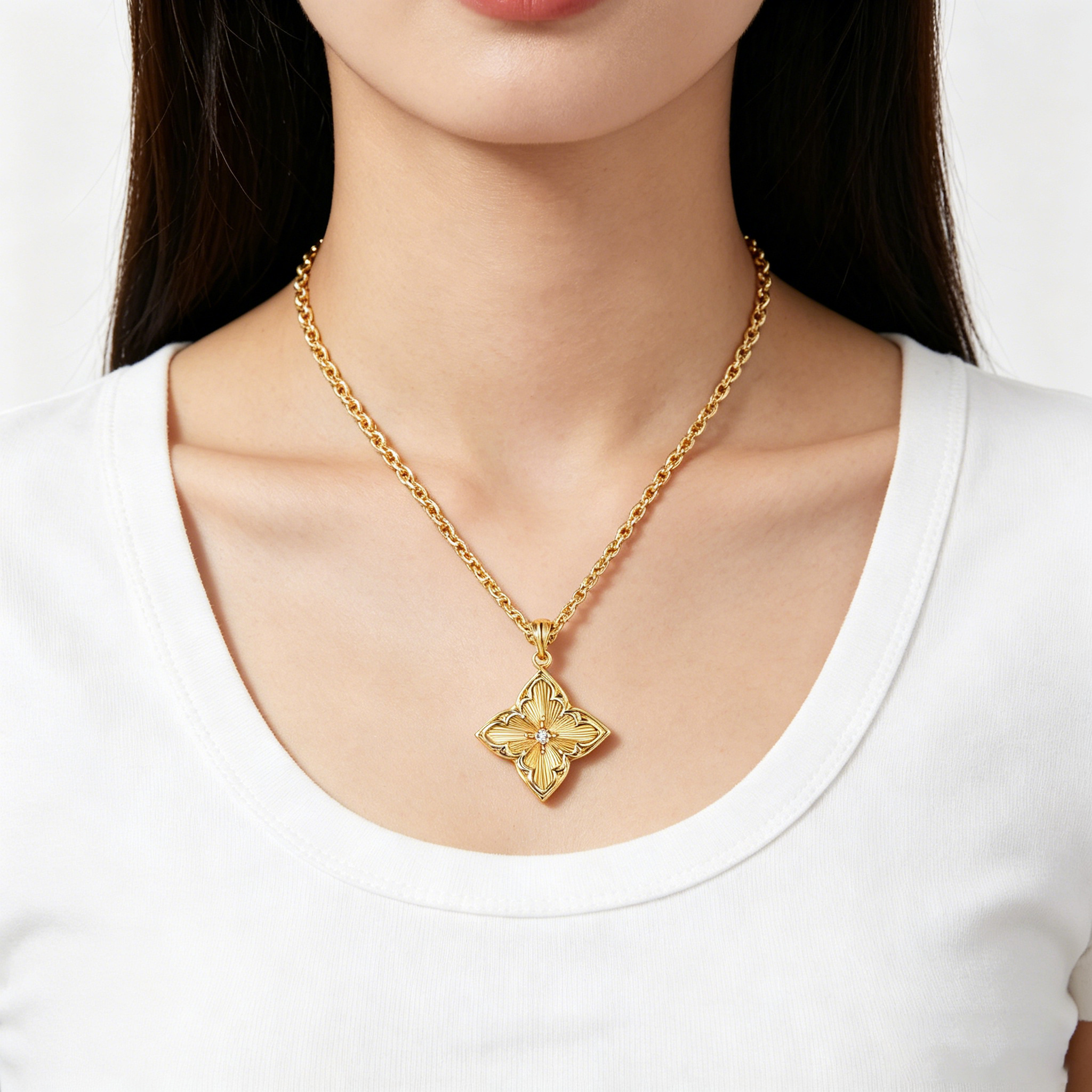 I&Ruh Luxury Retro Brushed Gold-Plated Four-Leaf Clover Necklace